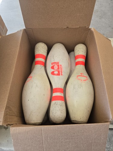 Bowling pins used - pins,