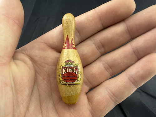 Brunswick bowling pin king red - bowling,